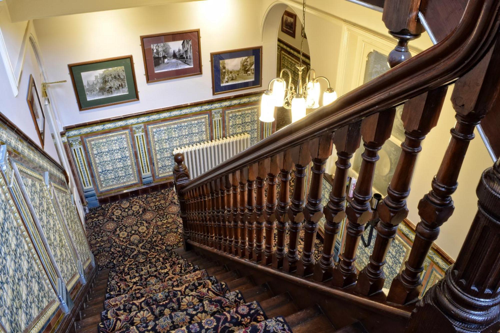 The Seven Stars Bed & Breakfast Stourbridge Exterior photo